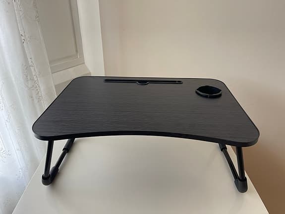laptopbord med vikbara ben
