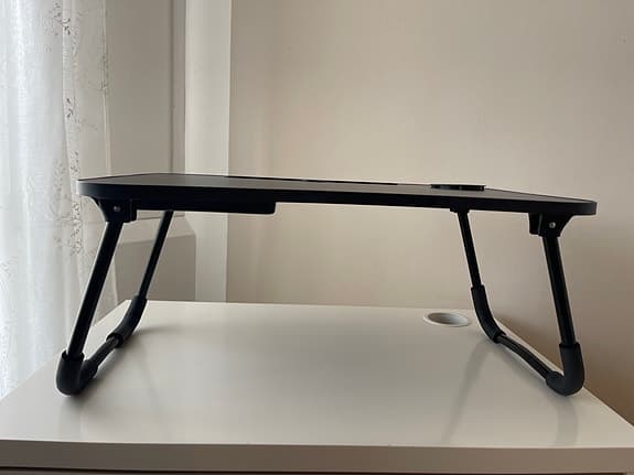 laptopbord med vikbara ben