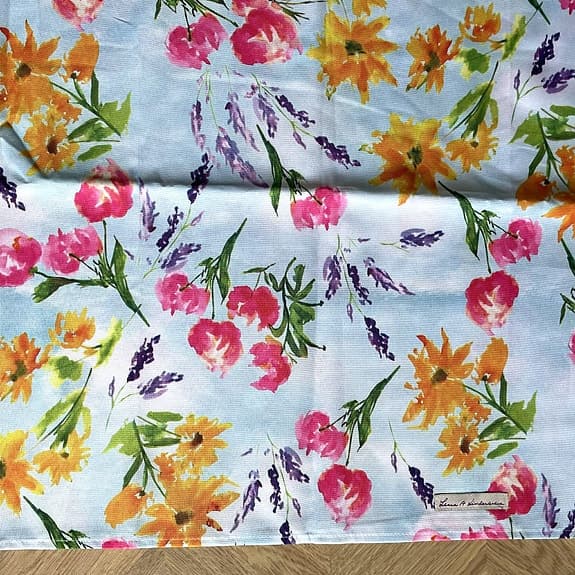Duk "Blomsterängar" Lena Linderholm, vacker blommig sommarduk