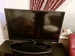 LG 42LK450N TV 42 tum svart