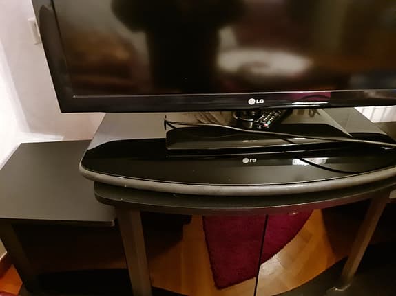 LG 42LK450N TV 42 tum svart
