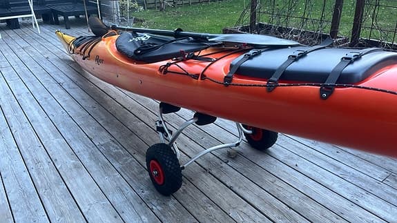 Riot kajak, sprayskirt, transportvagn, takräckshållare