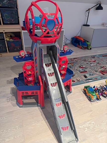 Paw Patrol lektorn med ramp och fordon