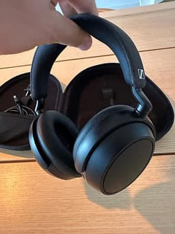 Sennheiser Momentum 4 Wireless – trådlösa hörlurar med ANC