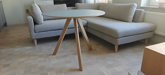 HAY runt matbord Ø90 cm i diameter
