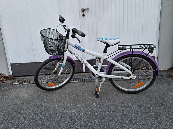 DBS barncykel 20" vit/lila med korg