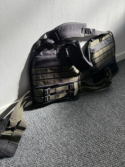 Viktväst med lösa viktmanschetter