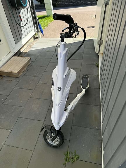 Trikke elsparkcykel med 3 hjul