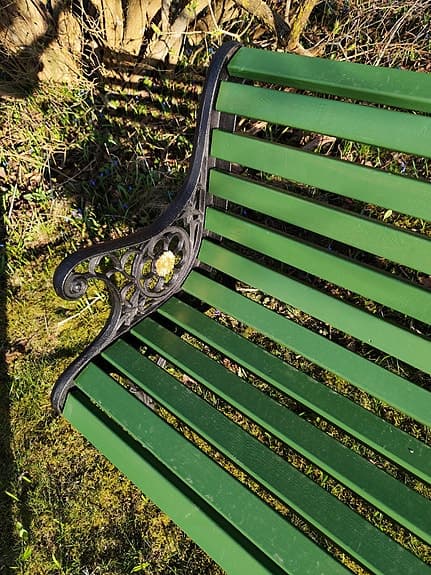 Liten Parkbänk Gjutjärn med Lejon