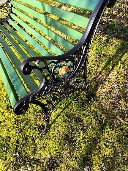 Liten Parkbänk Gjutjärn med Lejon