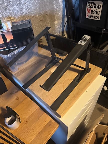 2 st Svarta laptopställ / datorställ i metall