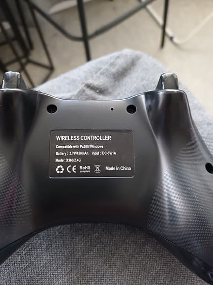 Säljer xbox kontroll för dator