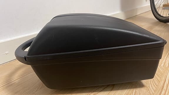 l Packbox / cykelbox med lås – till cykel 300kr