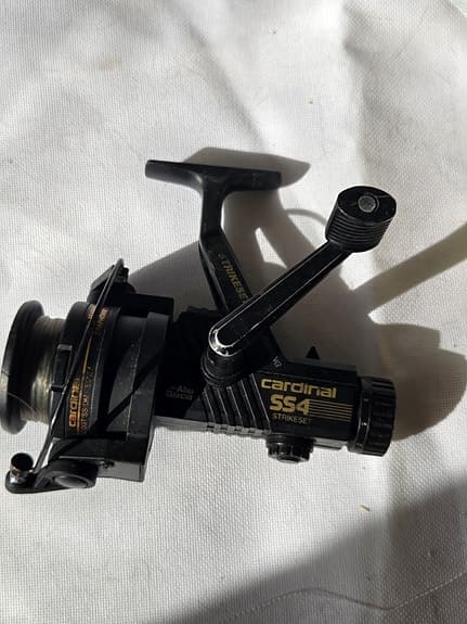 Cardinal SS4 Strikeset haspelrulle svart