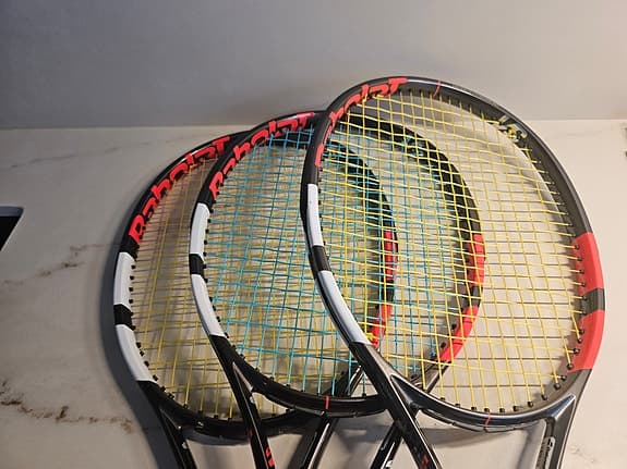 Babolat Pure Strike VS

Tennis racket