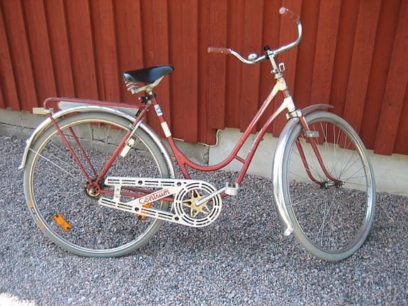 Fin gammal Retro/ Vintage damcykel från 50-talet