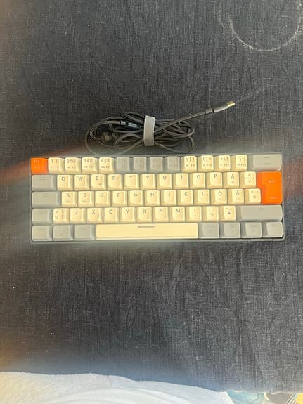 NOS mekaniskt tangentbord 60% USB-C grå/orange