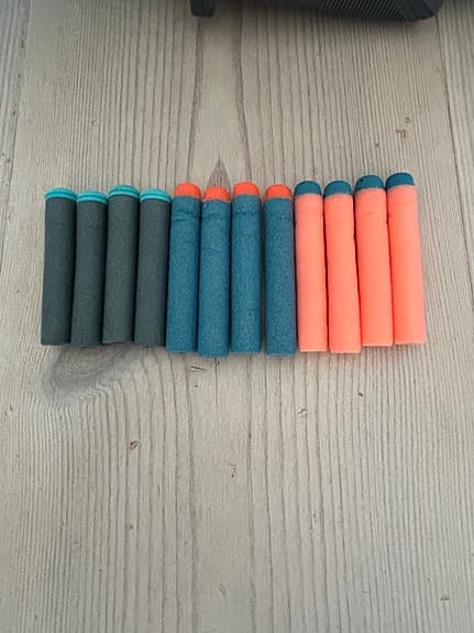 Två nerf blasters/pistoler