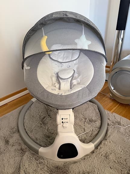 Babygunga elektrisk med myggnät och led display