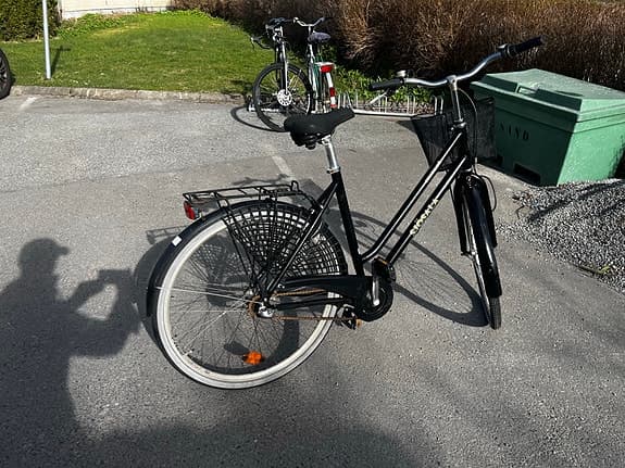 Sjösala Sunnanö 28 tum damcykel stadscykel 28" M svart