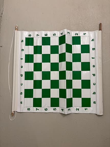 Portabelt schackbräde – perfekt för resa & väggmontering