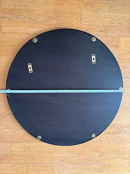 IKEA rund spegel med mässingsram ca 80 cm