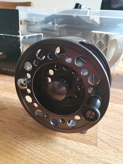 2 st Fenwick Nighthawk 57 flugrulle