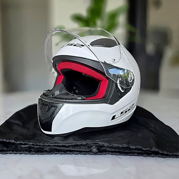 LS2 Rapid vit MC & moped-hjälm