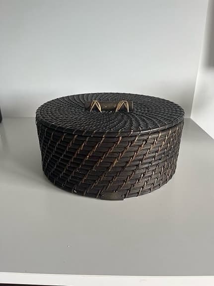 Artwood - Bordsunderlägg, servettringar, serveringskorgar & brödkorg