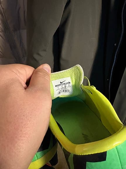 Nike Mercurial fotbollsskor stl EUR 40 neongula