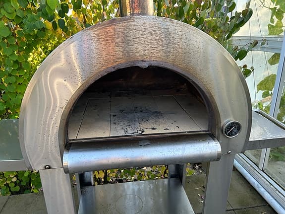 Vedeldad pizzaugn i rostfritt stål