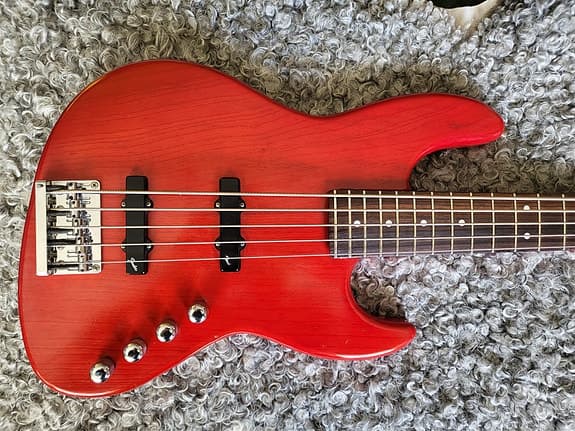 Fender JBV-95R / 5-strängad Jazz Bass 1987-1988