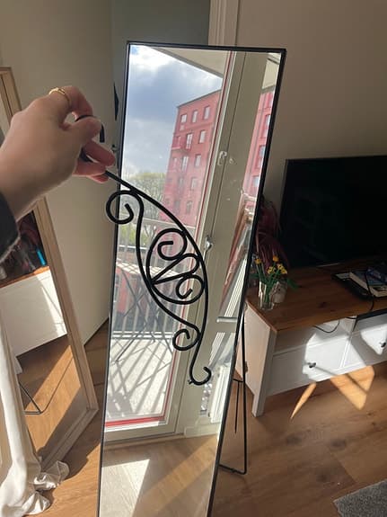 IKEA golvspegel helkropp med ställning svart