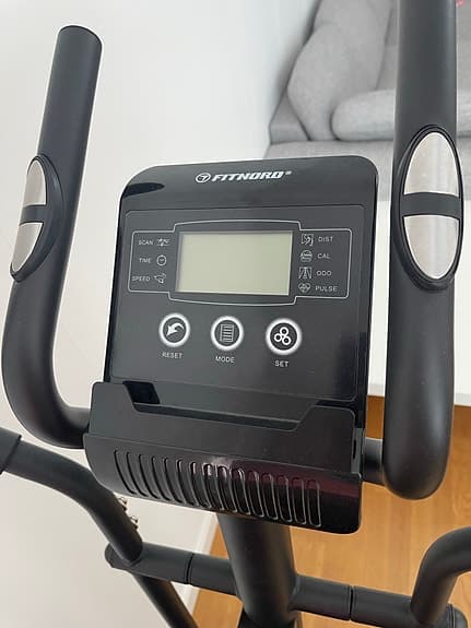 FitNord Crosstrainer svart