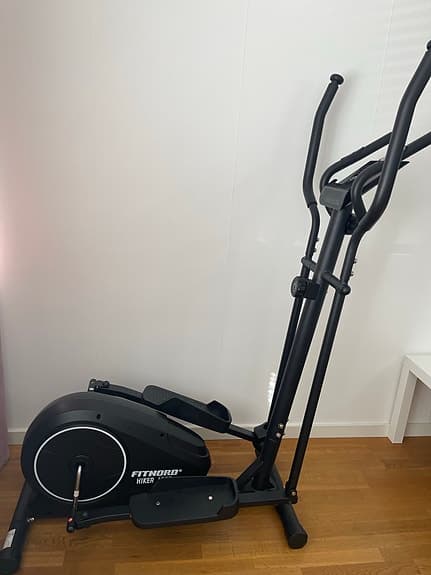 FitNord Crosstrainer svart
