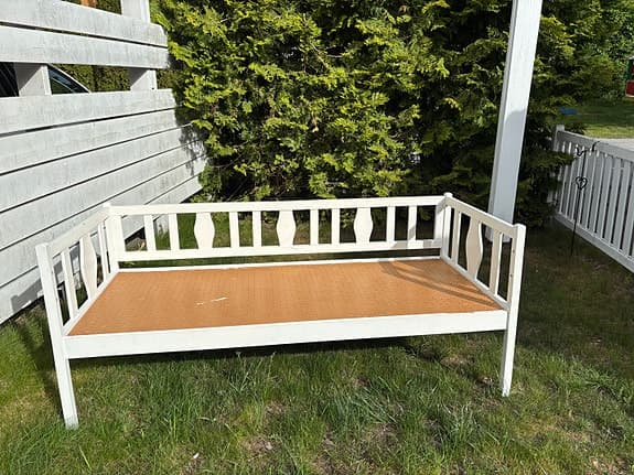 Barnsäng/Soffa till barnrum/Dagbädd