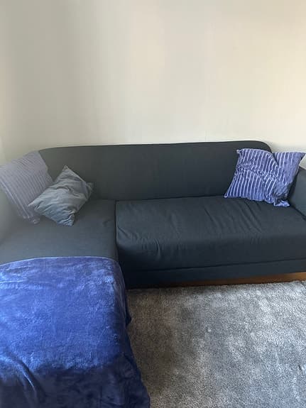 Svart soffa från ikea