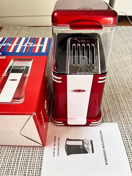 Popcorn maker