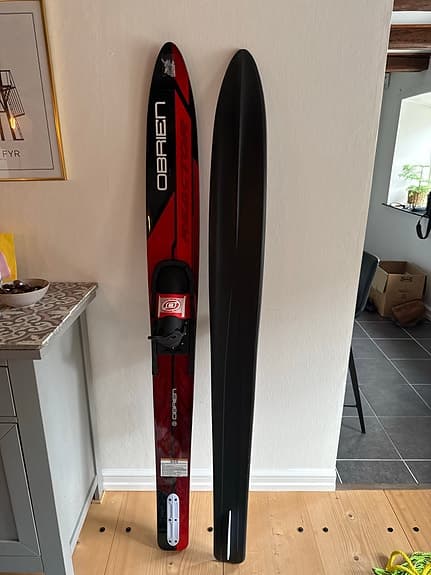 O’Brien Reactor vattenskidor med draglina