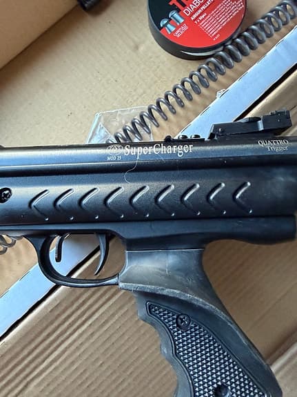 Hatsan 25 Supercharger 4,5mm + stark fjäder