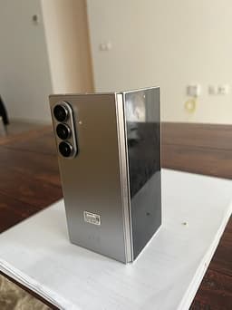 Samsung Galaxy Z Fold 7 – 512GB / 12GB RAM – Silver