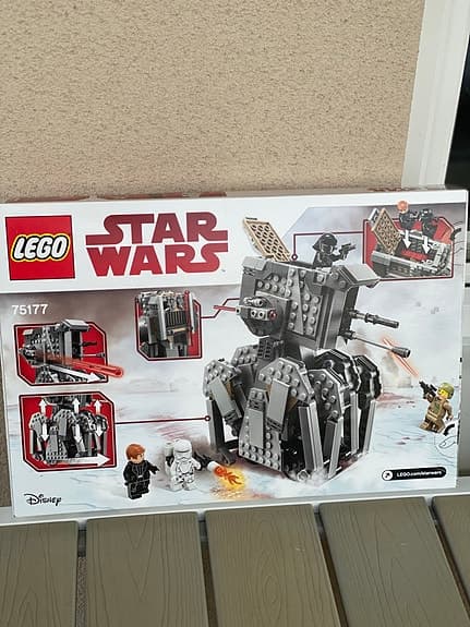 LEGO Star Wars 75177 First Order Heavy Scout Walker