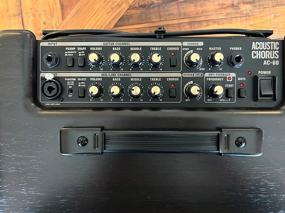 Förstärkare Roland acoustic chorus AC-60-RW