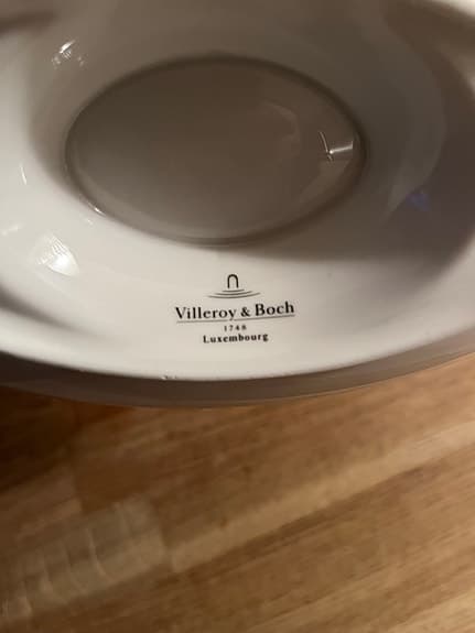 Villeroy & Boch terrin med lock vit/blå porslin
