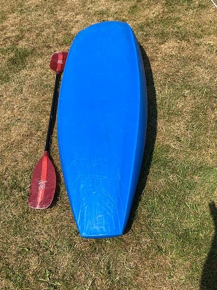 Forskajak, paddel, spraydeck, kastlina, flytpåsar