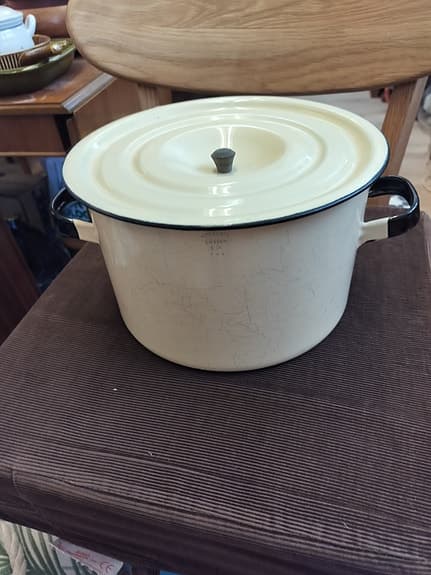 Retro Kockums gryta med lock
I fint skick