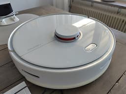 Roborock S5 Max – Mycket fint skick, nyservad & extra tillbehör