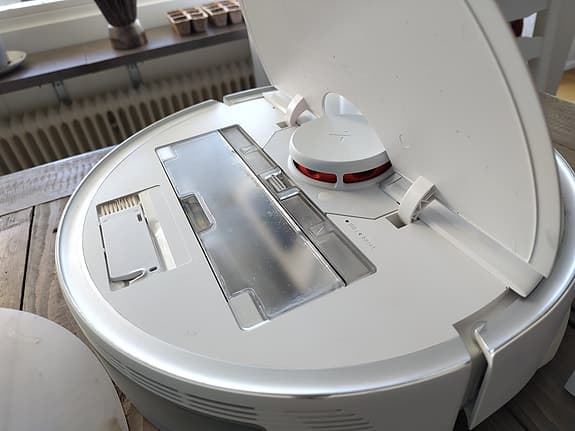 Roborock S5 Max – Mycket fint skick, nyservad & extra tillbehör