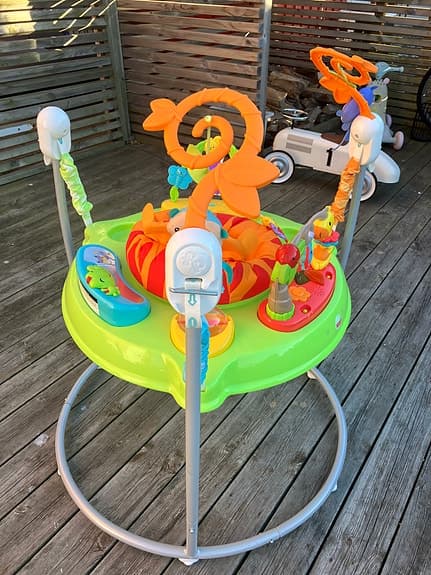 Fisher-Price aktivitetsstol / hoppgunga för bebis
