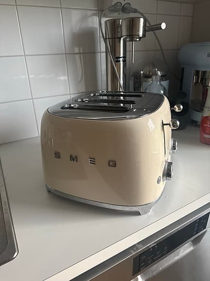 Smeg brödrost 4 skivor creme